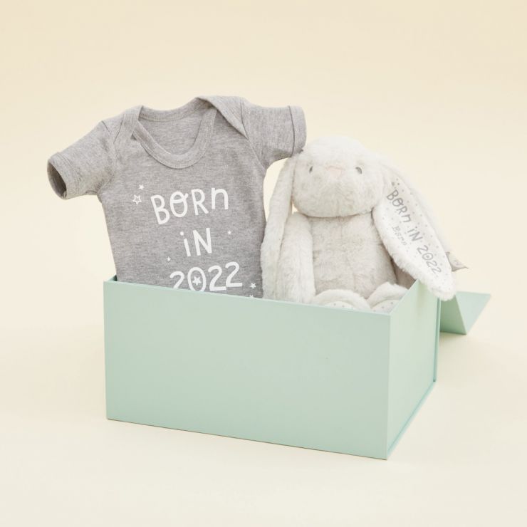 Personalised Born in 2022 Grey Bodysuit and Bunny Gift Set