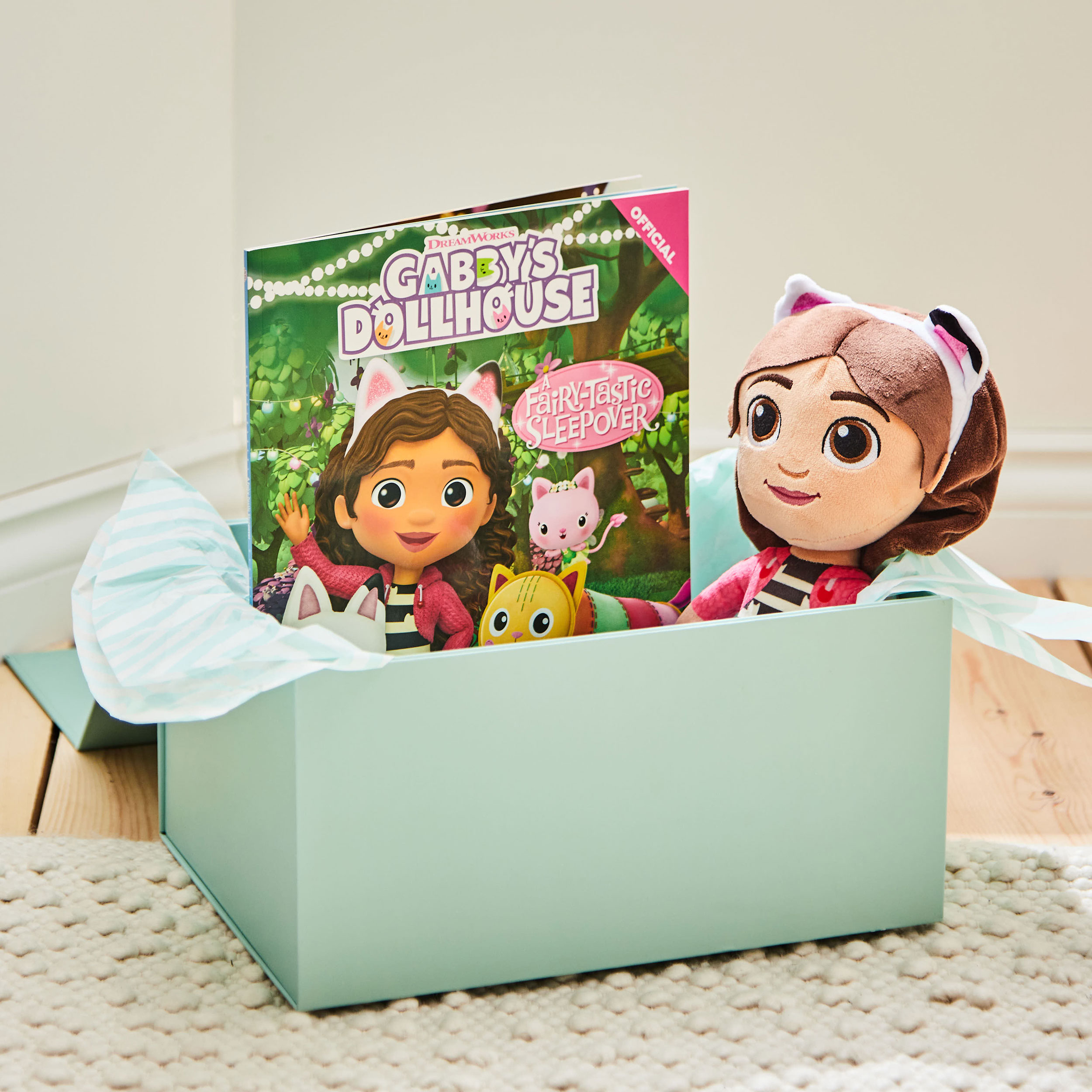 Personalised Gabby’s Dollhouse Sleepover Read & Cuddle Gift Set