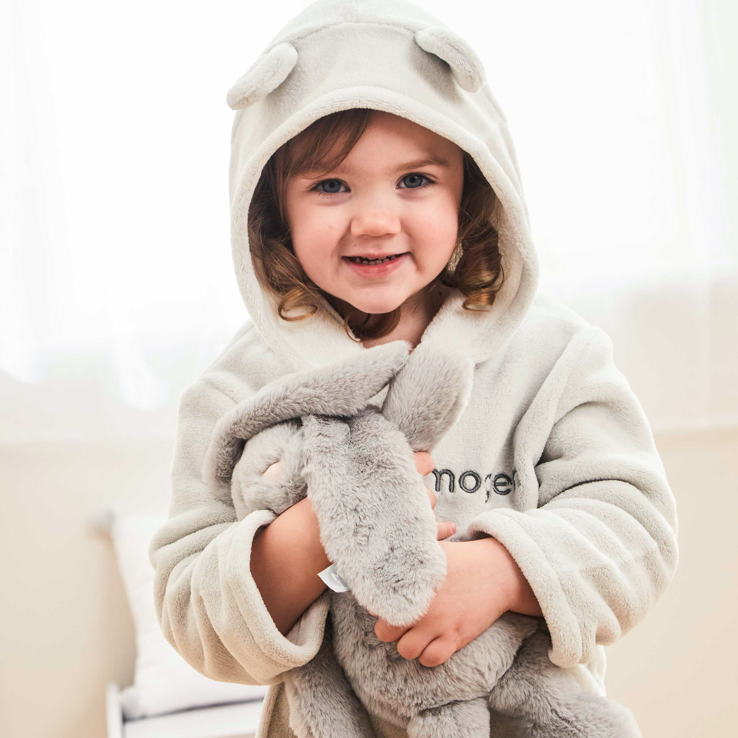 How to Keep Your Baby Warm on Cold Winter Nights