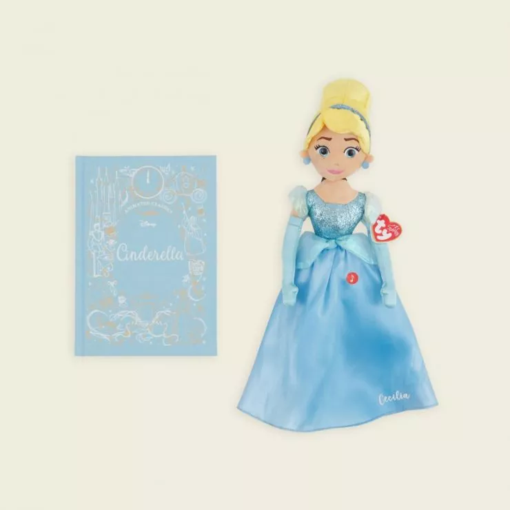 Disney Cinderella Read and Cuddle Gift Set